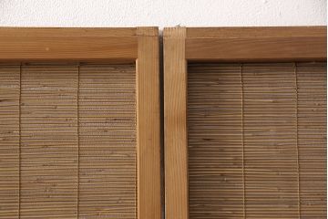 和製アンティーク　千鳥と雲のモチーフがアクセントになる幅広の御簾戸2枚セット(建具、簾戸、簀戸、葭戸、夏障子、すど、葦戸)(R-052104)