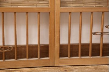 和製アンティーク　千鳥と雲のモチーフがアクセントになる幅広の御簾戸2枚セット(建具、簾戸、簀戸、葭戸、夏障子、すど、葦戸)(R-052104)
