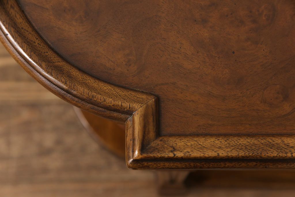 中古　美品　DREXEL HERITAGE(ドレクセルヘリテイジ)　Cameo Classics(キャメオクラシックス)　クラシカルな空間を演出するサイドテーブル(コーヒーテーブル、エンドテーブル)(定価約24万円)(R-052109)