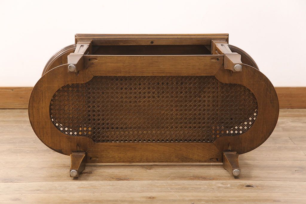 中古　美品　DREXEL HERITAGE(ドレクセルヘリテイジ)　Cameo Classics(キャメオクラシックス)　クラシカルな空間を演出するサイドテーブル(コーヒーテーブル、エンドテーブル)(定価約24万円)(R-052109)