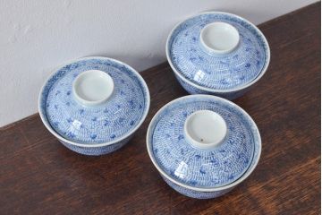 江戸期　古伊万里　染付微塵唐草　蓋茶碗3客セット(和食器)(R-052124)
