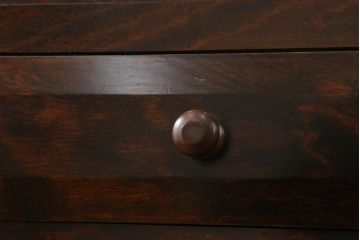 中古　松本民芸家具　使いやすいサイズが嬉しい上質なK-1型食器棚(収納棚、戸棚、キャビネット、本箱)(定価約46万円)(R-052133)