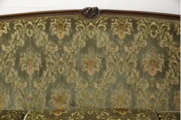 中古　美品　カリモク家具(karimoku)　domani(ドマーニ)　Louis(ルイ)XVシリーズ　ルイ15世　気品ある佇まいが高級感を醸し出す3人掛けソファ(アームソファ、三人掛け、3P)(定価約100万円)(R-052138)