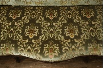 中古　美品　カリモク家具(karimoku)　domani(ドマーニ)　Louis(ルイ)XVシリーズ　ルイ15世　気品ある佇まいが高級感を醸し出す3人掛けソファ(アームソファ、三人掛け、3P)(定価約100万円)(R-052138)