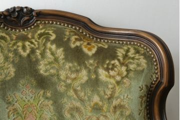 中古　カリモク家具(karimoku)　domani(ドマーニ)　Louis(ルイ)XVシリーズ　ルイ15世　優雅なひとときを演出してくれる1人掛けソファ(アームソファ、一人掛け、1P)(定価約48万円)(R-052139)