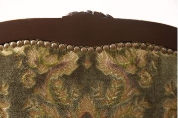 中古　美品　カリモク家具(karimoku)　domani(ドマーニ)　Louis(ルイ)XVシリーズ　ルイ15世　優雅なひとときを演出してくれる1人掛けソファ(アームソファ、一人掛け、1P)(定価約48万円)(R-052140)