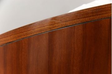 中古美品　高級品　サァラ麻布　洗練された雰囲気が目を引く、収納付き回転椅子(定価約36万円)(ラウンジチェア、イス、1人掛けソファ)(R-052145)