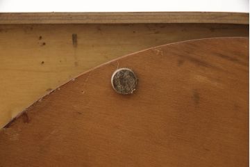 中古美品　高級品　サァラ麻布　洗練された雰囲気が目を引く、収納付き回転椅子(定価約36万円)(ラウンジチェア、イス、1人掛けソファ)(R-052145)