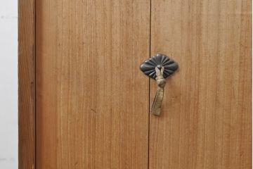 和製アンティーク　超激レア　総杉材　特注品　両面使いできる特大置き水屋(置水屋、茶水屋、茶棚、戸棚、茶道具、収納棚、食器棚)(R-052149)