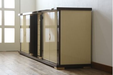 中古　超美品　EURO CASA(ユーロ・カーサ)取り扱い　TURRI(トゥーリ)　ツートーンカラーが美しい特注大型サイドボード(ローボード、収納棚、引き出し、キャビネット)(定価約220万円)(R-052150)