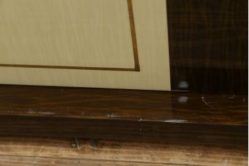中古　超美品　EURO CASA(ユーロ・カーサ)取り扱い　TURRI(トゥーリ)　ツートーンカラーが美しい特注大型サイドボード(ローボード、収納棚、引き出し、キャビネット)(定価約220万円)(R-052150)