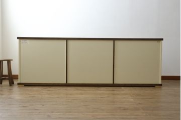 中古　超美品　EURO CASA(ユーロ・カーサ)取り扱い　TURRI(トゥーリ)　ツートーンカラーが美しい特注大型サイドボード(ローボード、収納棚、引き出し、キャビネット)(定価約220万円)(R-052150)