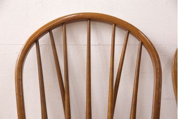 ヴィンテージ　柏木工(KASHIWA、かしわ)　ナラ材製　挽き物加工の背もたれと脚がお洒落なダイニングチェア2脚セット(椅子)(R-052152)