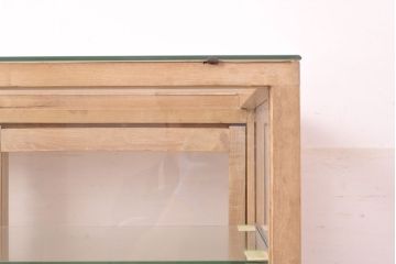 昭和レトロ　昔懐かしい佇まいが素敵な木枠ガラスケース(ショーケース、陳列棚、店舗什器)(R-052153)