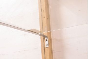 昭和レトロ　昔懐かしい佇まいが素敵な木枠ガラスケース(ショーケース、陳列棚、店舗什器)(R-052153)