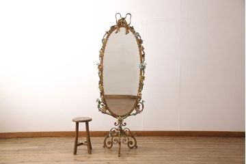 フランスビンテージ　激レア品　凝った装飾が美しい、メタルフラワーの大きな姿見(スタンドミラー、鏡)(R-052157)