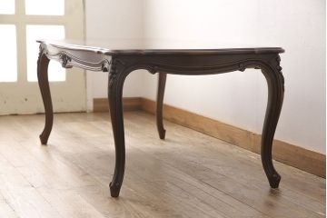 中古　カリモク家具(karimoku)　domani(ドマーニ)　Louis(ルイ)XVシリーズ　流れるような曲線が美しいセンターテーブル(リビングテーブル)(R-052163)