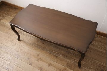 中古　カリモク家具(karimoku)　domani(ドマーニ)　Louis(ルイ)XVシリーズ　流れるような曲線が美しいセンターテーブル(リビングテーブル)(R-052163)