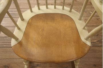 アメリカビンテージ　ETHAN ALLEN(イーセンアーレン)　カントリーな雰囲気がかわいらしいロッキングチェア(椅子、アームチェア、揺り椅子、ヴィンテージ)(R-052164)