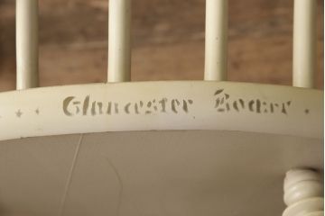 アメリカビンテージ　ETHAN ALLEN(イーセンアーレン)　カントリーな雰囲気がかわいらしいロッキングチェア(椅子、アームチェア、揺り椅子、ヴィンテージ)(R-052164)