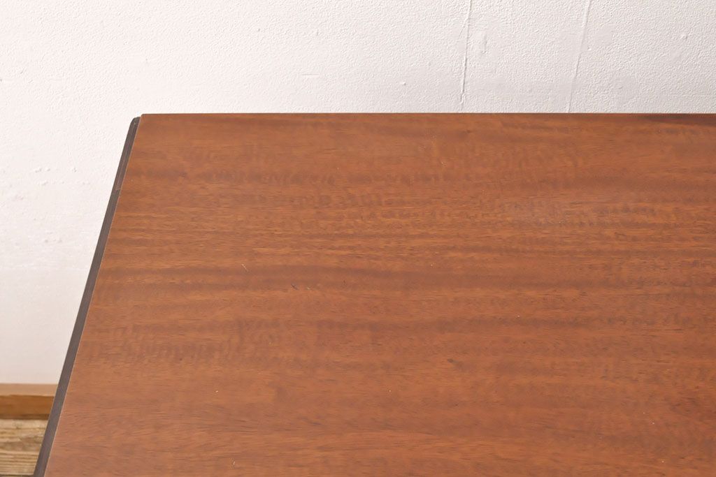 中古　DREXEL HERITAGE (ドレクセルヘリテイジ)　マホガニー材　洗練された大人の雰囲気醸し出す両袖デスク(机、在宅ワーク、在宅用ワークデスク)(R-052174)