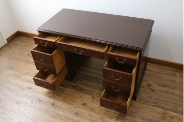 中古　DREXEL HERITAGE (ドレクセルヘリテイジ)　マホガニー材　洗練された大人の雰囲気醸し出す両袖デスク(机、在宅ワーク、在宅用ワークデスク)(R-052175)