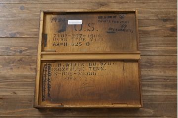 中古　DREXEL HERITAGE (ドレクセルヘリテイジ)　マホガニー材　洗練された大人の雰囲気醸し出す両袖デスク(机、在宅ワーク、在宅用ワークデスク)(R-052175)