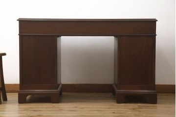 中古　DREXEL HERITAGE (ドレクセルヘリテイジ)　マホガニー材　洗練された大人の雰囲気醸し出す両袖デスク(机、在宅ワーク、在宅用ワークデスク)(R-052178)