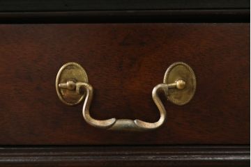中古　DREXEL HERITAGE (ドレクセルヘリテイジ)　マホガニー材　洗練された大人の雰囲気醸し出す両袖デスク(机、在宅ワーク、在宅用ワークデスク)(R-052179)