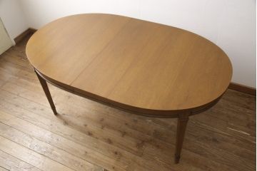 中古　DREXEL HERITAGE(ドレクセルヘリテイジ)　Triune(トライユン)　洗練された佇まいが気品を感じるダイニングテーブル(エクステンションテーブル、拡張式テーブル)(R-052180)