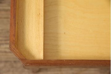 イタリアビンテージ　輸入家具　象嵌細工が美しい!華やかな雰囲気を醸し出す上蓋付きサイドテーブル(コンソールテーブル、飾り台、インレイ、ヴィンテージ)(R-052184)