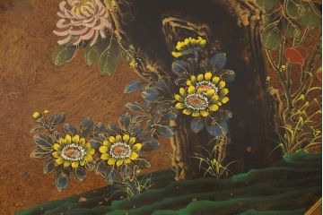 ビンテージ家具　繊細な絵柄と凝ったつくりが目を引くシノワズリ様式のサイドチェスト(ヴィンテージ、引き出し、サイドテーブル)(R-052185)
