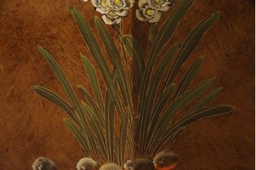 ビンテージ家具　繊細な絵柄と凝ったつくりが目を引くシノワズリ様式のサイドチェスト(ヴィンテージ、引き出し、サイドテーブル)(R-052185)