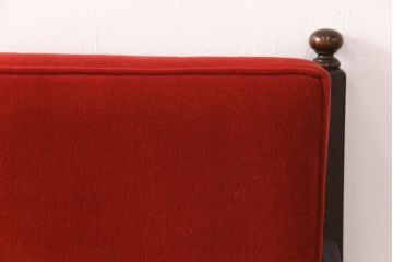 中古美品　松本民芸家具　赤と茶のコントラストが鮮やかな3人掛けソファ(ベンチ、三人掛け、3P)(R-052187)
