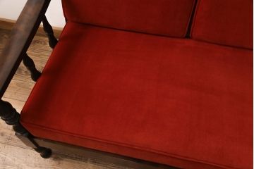 中古美品　松本民芸家具　赤と茶のコントラストが鮮やかな3人掛けソファ(ベンチ、三人掛け、3P)(R-052187)