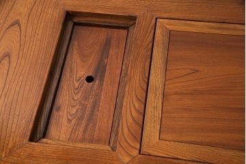 中古　美品　総ケヤキ材　こだわりの和空間にもってこい!上質な囲炉裏テーブル(火鉢、ダイニングテーブル)(R-052188)