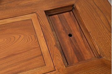 中古　美品　総ケヤキ材　こだわりの和空間にもってこい!上質な囲炉裏テーブル(火鉢、ダイニングテーブル)(R-052188)