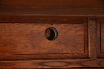 中古　美品　総ケヤキ材　こだわりの和空間にもってこい!上質な囲炉裏テーブル(火鉢、ダイニングテーブル)(R-052188)