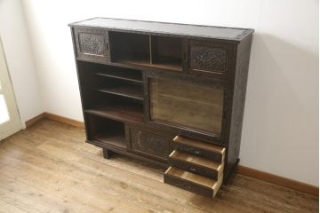 中古　美品　軽井沢彫り　咲き誇る桜の彫りが見事な茶箪笥(サイドボード、サイドキャビネット、収納棚、飾り棚、茶棚、茶タンス)(定価約100万円)(R-052189)