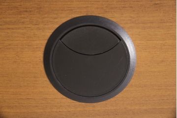 中古　美品　海外輸入品　ウォールナットプリント　メタル　収納力抜群のシンプルな両袖机(プレジデントデスク、オフィスデスク、ワークデスク、在宅ワーク、在宅用)(R-052240)
