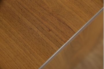 中古　美品　海外輸入品　ウォールナットプリント　メタル　収納力抜群のシンプルな両袖机(プレジデントデスク、オフィスデスク、ワークデスク、在宅ワーク、在宅用)(R-052241)