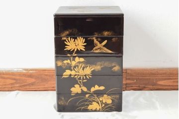 大正〜昭和初期　花鳥図　黒漆金蒔絵　木製五段重箱(漆器)(R-052245)