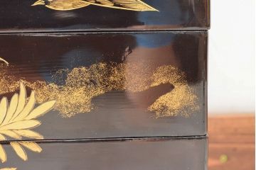大正〜昭和初期　花鳥図　黒漆金蒔絵　木製五段重箱(漆器)(R-052245)