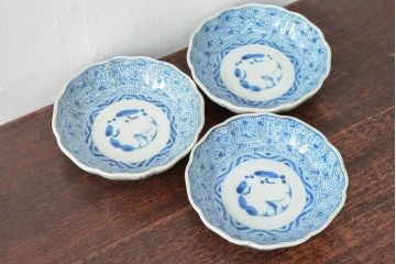 江戸後期　古伊万里　成化年製　微塵唐草文染付　なます皿3枚セット(和食器)(R-052254)