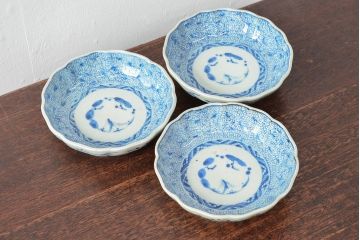 江戸後期　古伊万里　成化年製　微塵唐草文染付　なます皿3枚セット(和食器)(R-052258)