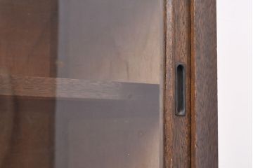 和製アンティーク　昭和初期　ゆらゆらガラスがレトロな雰囲気を醸し出す重ね戸棚・下段(収納棚、食器棚、キャビネット)(R-052266)