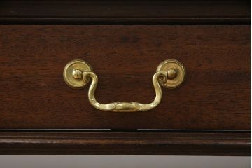 アメリカビンテージ　DREXEL HERITAGE (ドレクセルヘリテイジ)　マホガニー材　洗練された大人の雰囲気醸し出す両袖デスク(机、在宅ワーク、在宅用ワークデスク、ヴィンテージ)(R-052269)