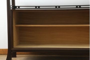 和製ビンテージ　和モダンなデザインが上質な雰囲気を醸し出す飾り棚(茶棚、収納棚、ヴィンテージ)(R-052270)