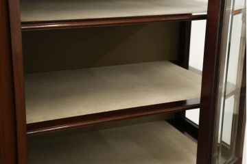 イギリスアンティーク　花をモチーフにした象嵌が非常に美しいキャビネット(飾り棚、収納棚、キュリオケース)(R-052273)