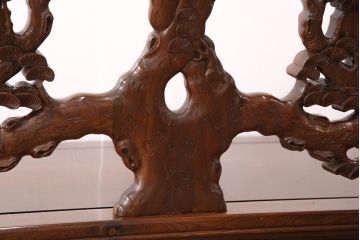 中古　高級唐木家具　カリン材　細やかな彫りの意匠が魅力的なベンチ(板座チェア、花梨材)(定価約89万円)(R-052274)